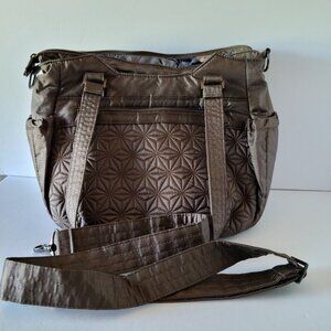 LUG SCUTTLE QUILTED CONVERTIBLE CROSSBODY BAG - WALNUT-LARGE ZIP TOTE